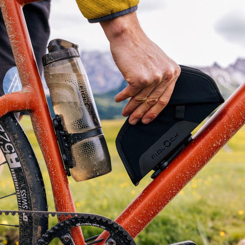 090622_FidlockXDolomites_WEB-36_800x800_6b750fd3-9c2b-4ff6-bef0-47888e12f81b - Najs Bike