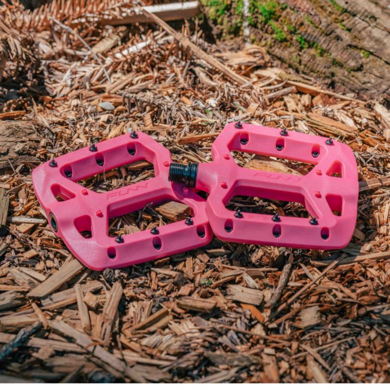 Pedały platformowe FUNN Taipan różowe