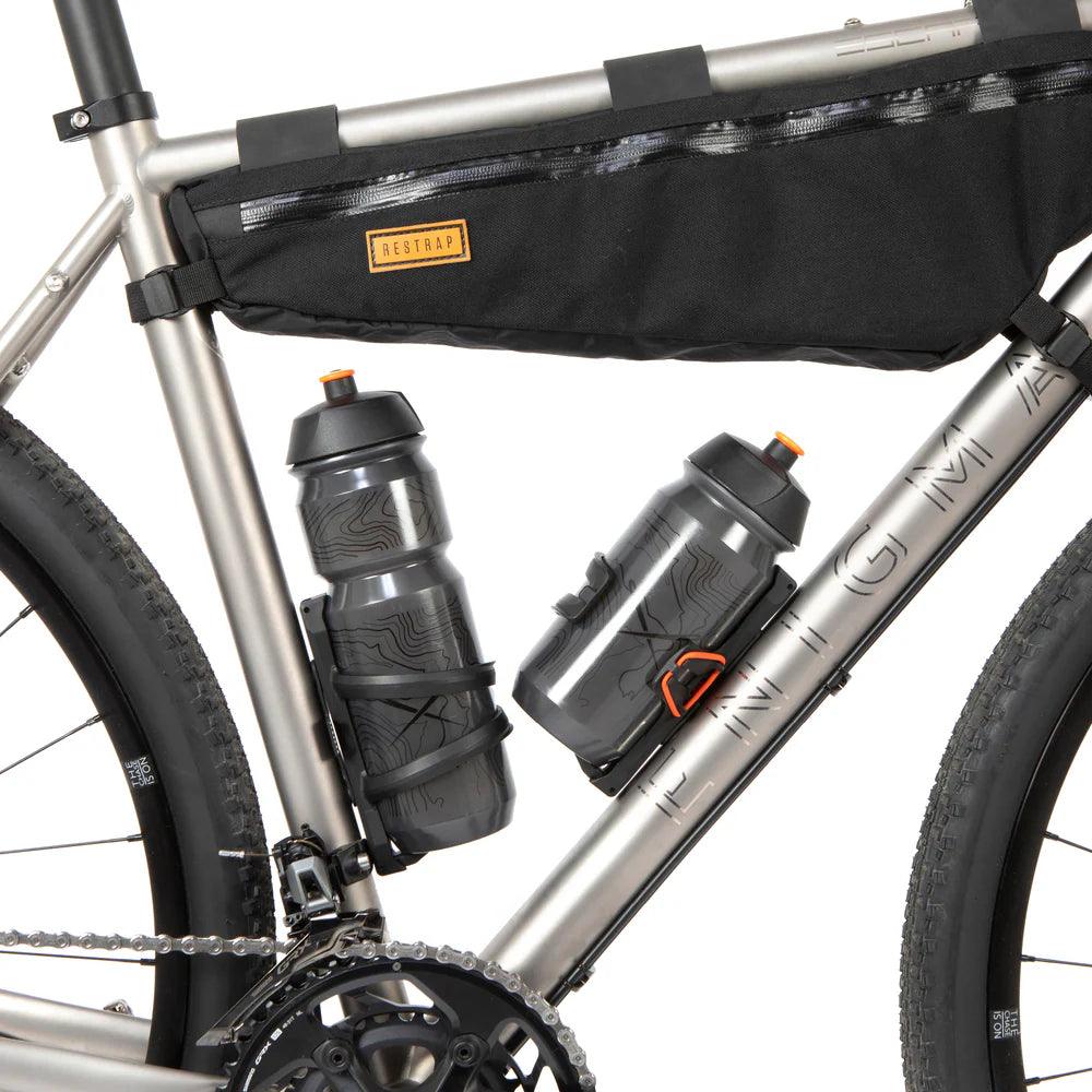 Side-Release-Bottle-Cages3_1000x_b1482dae-acc3-440a-8531-a1ee54d17b15 - Najs Bike