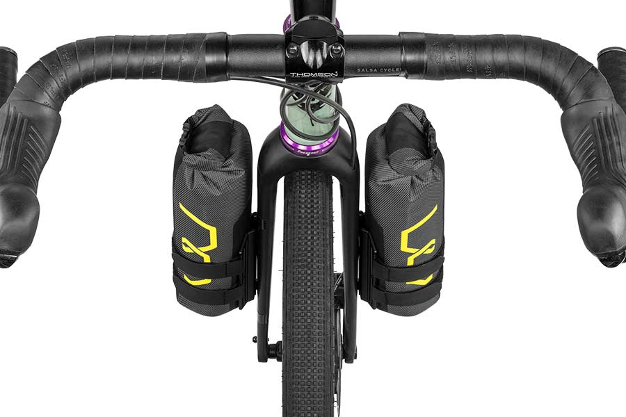 apidura-expedition-cargo-pacK-feature-fit-both-sides - Najs Bike
