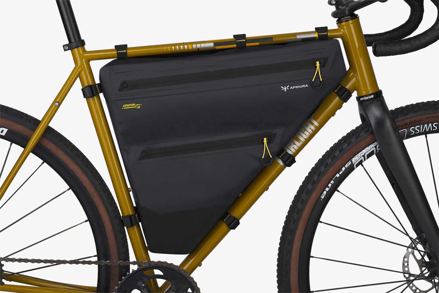 Osiem pasków Hypalon mocujących torbę Apidura Expedition Full Frame Pack 10L