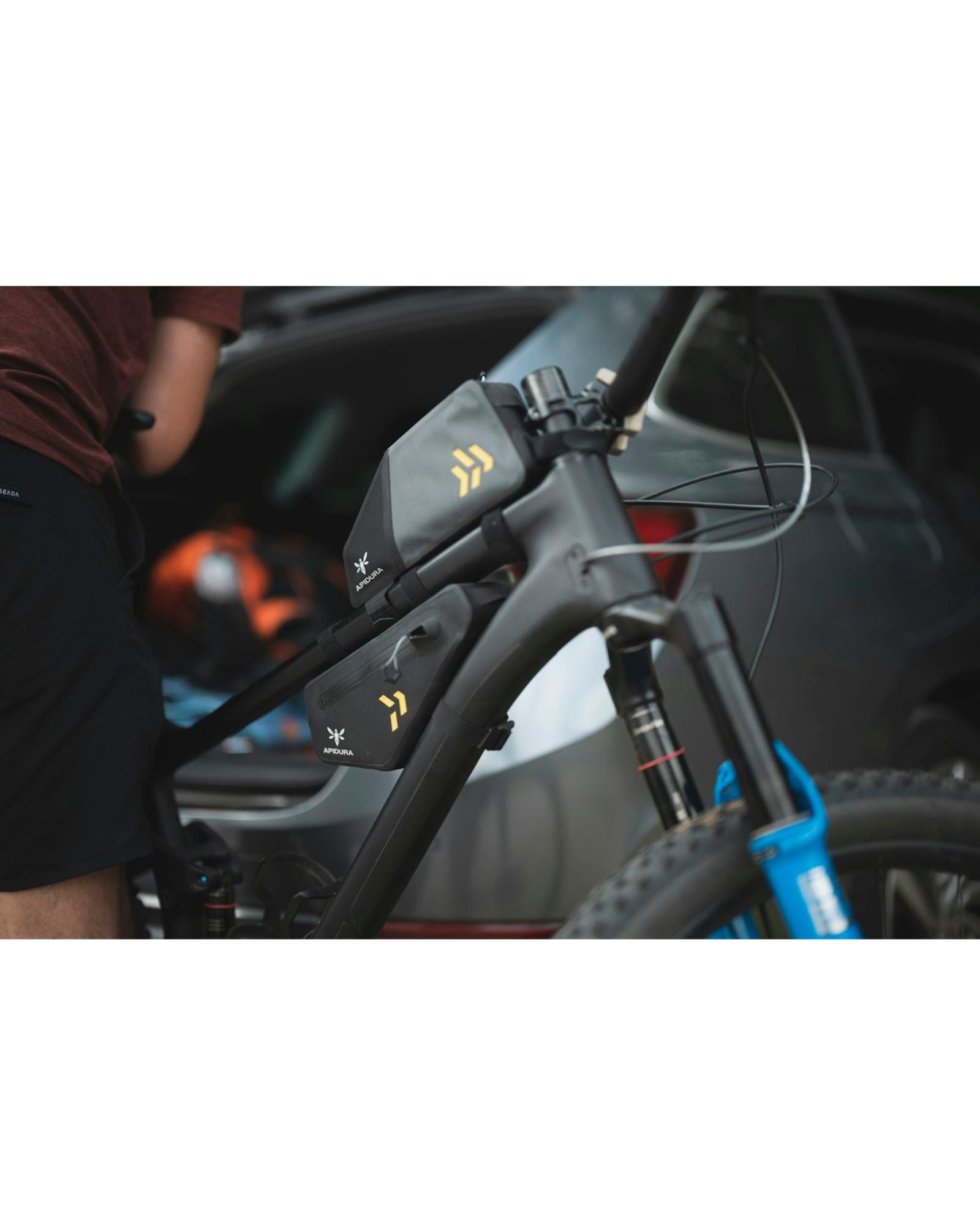 Torba na ramę Apidura Backcountry Top Tube Pack 1 L - Najs Bike