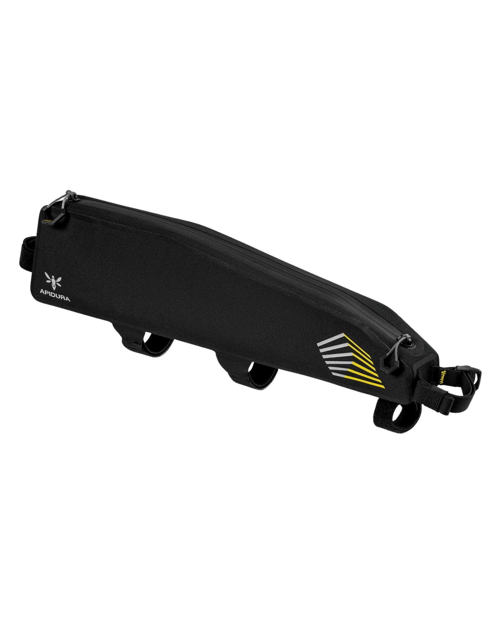 Apidura Racing Long Top Tube Pack 2L zamontowana na górnej rurze roweru gravel