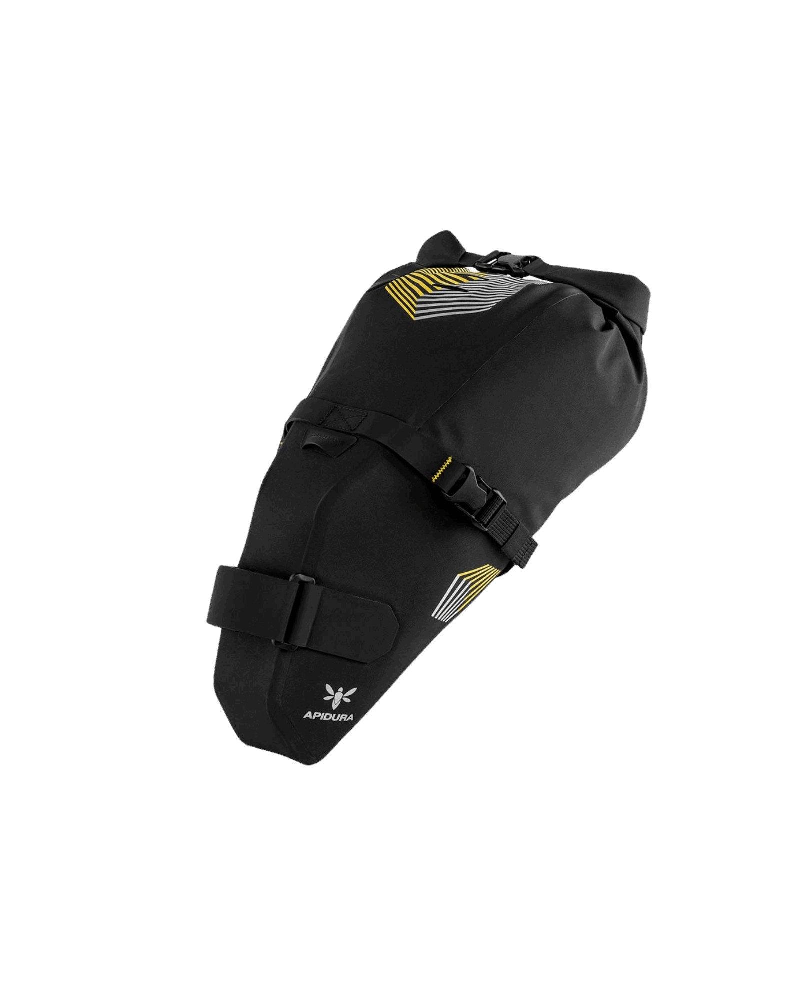 Apidura Racing Saddle Pack zamontowana pod siodłem