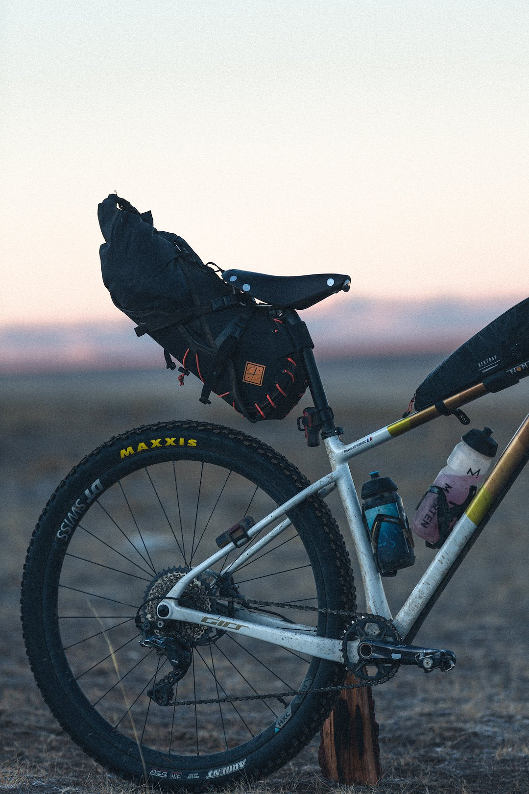 Torba podsiodłowa Restrap Saddle Bag 14L