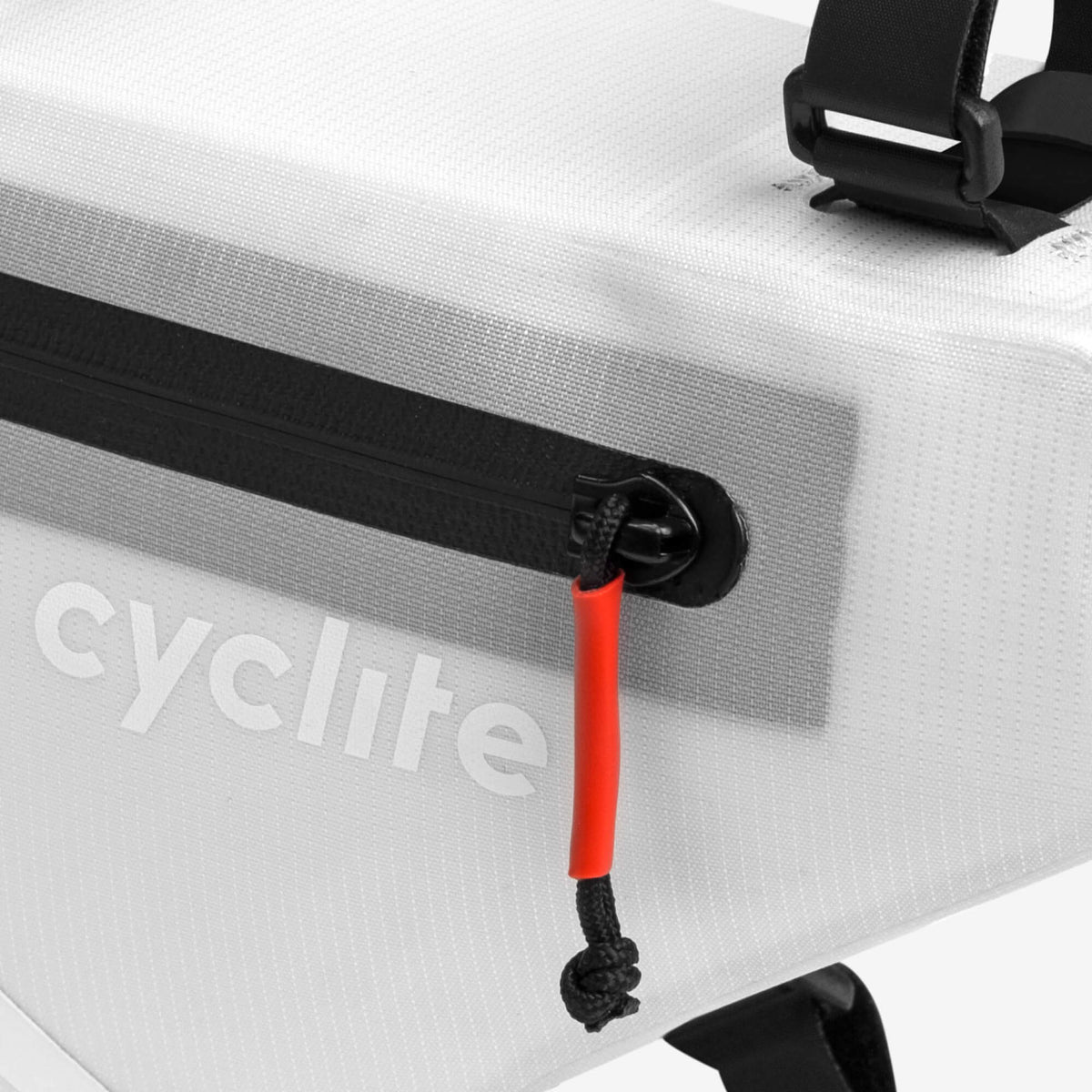 Cyclite Frame Bag XT, jasnoszara, zamek i suwak z bliska