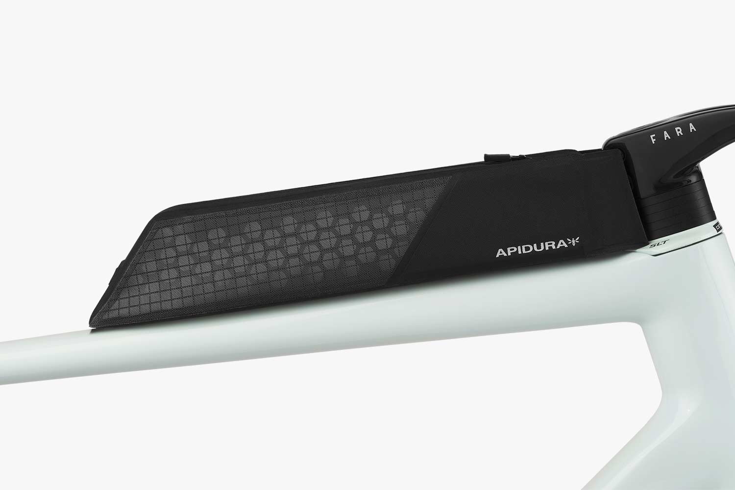 Apidura Aero Bolt-On Long Top Tube Module — zamontowany na rowerze