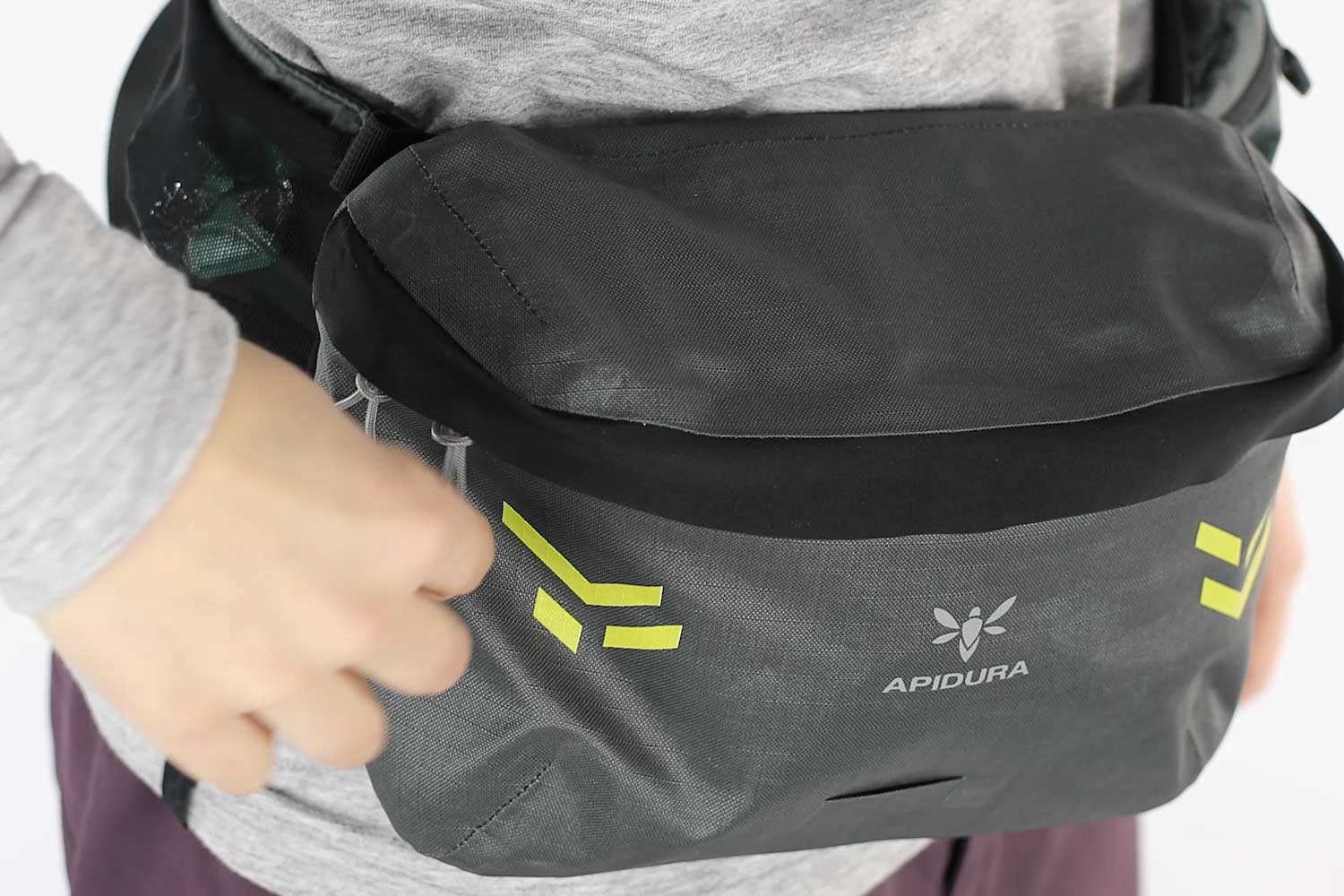 Lekka nerka MTB Apidura Backcountry Hip Pack 2,5 L