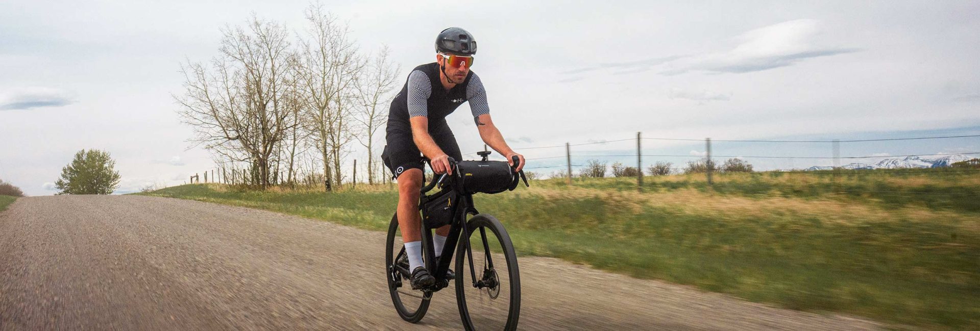 Apidura Expedition Handlebar Pack - baner
